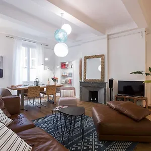 pref-2-f4-vaste-et-bourgeois-3-chambres-ascenseur-vx-nice.fr-provencehotel.com/